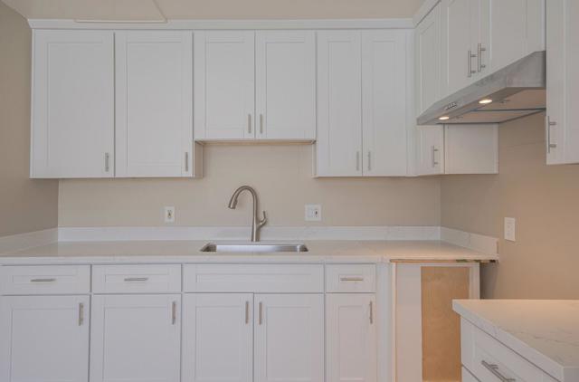 903 Rider Avenue, Salinas CA: https://media.crmls.org/mediaz/24824521-dacf-4e4c-9518-d3963be5062d.jpg
