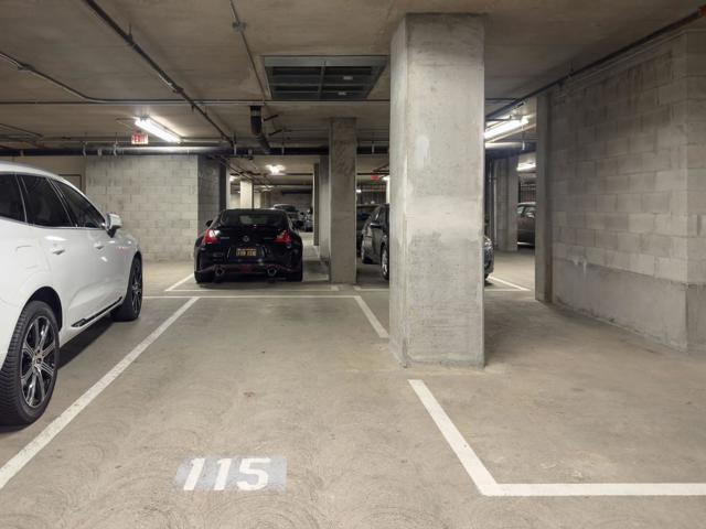 88 S Broadway, Millbrae CA: https://media.crmls.org/mediaz/2482ad47-c5cb-4d2c-8f7a-f6532cb99832.jpg