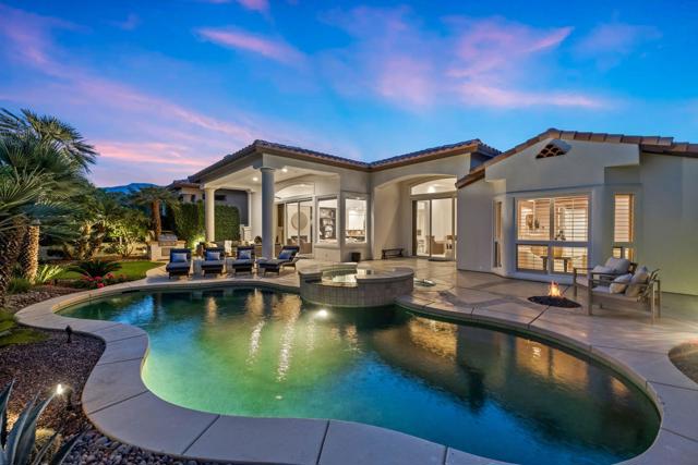 49606 Montana Way, La Quinta CA: https://media.crmls.org/mediaz/24847a0c-5dc3-4145-9ba2-c9ee4efdd10f.jpg