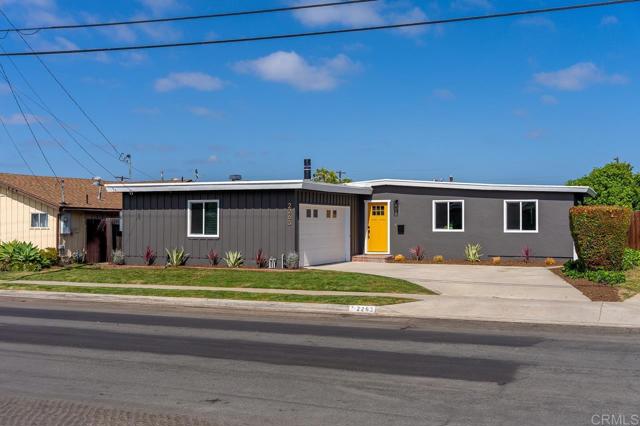 2263 Finch Lane, San Diego CA: https://media.crmls.org/mediaz/2484a37a-d55a-42bd-b581-063a87eb91e8.jpg