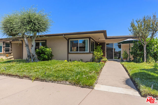 999 East Valley Boulevard, 140 photo 21