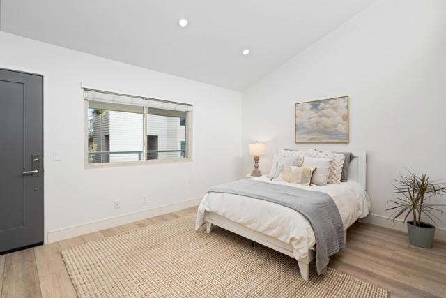Image 35 of 75 For 135 Sierra Ave  23
