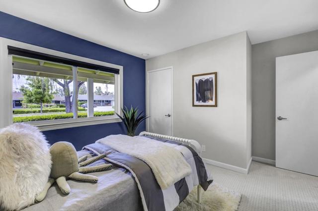 811 W Remington Drive, Sunnyvale CA: https://media.crmls.org/mediaz/2486ab9c-0fd4-4828-a3a3-951a647e3ae2.jpg