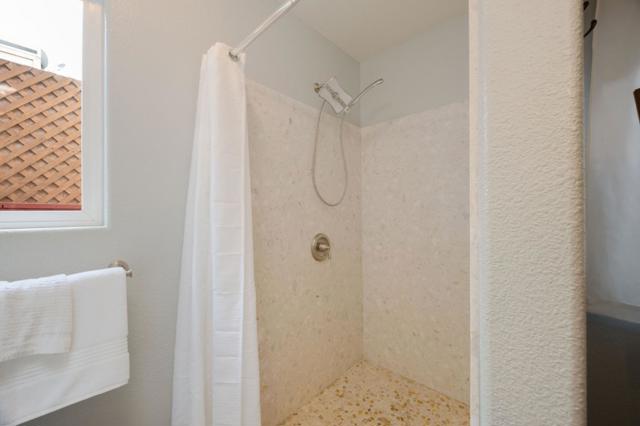 9690 Cabrillo Highway, Moss Beach CA: https://media.crmls.org/mediaz/2486bb2d-f9a9-4a3e-90ee-1dc5a3c865f0.jpg
