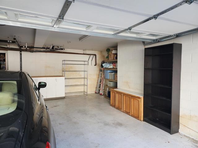 Detail Gallery Image 39 of 43 For 8597 via Mallorca #F,  La Jolla,  CA 92037 - 2 Beds | 2/1 Baths