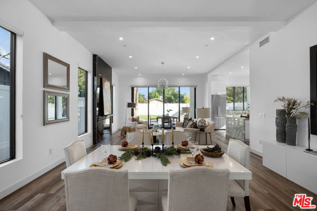 5812 Willis Avenue, Sherman Oaks CA: https://media.crmls.org/mediaz/24885808-07aa-45a5-8cdf-a5a45d6c7e62.jpg