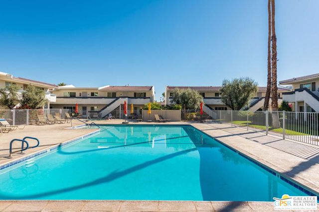 1950 S Palm Canyon Drive, Palm Springs CA: https://media.crmls.org/mediaz/24892c7f-0576-412e-b15f-d77b0b260670.jpg