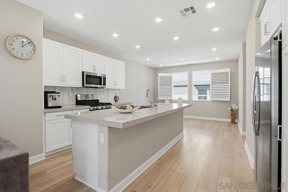 1225 Sunrise View - photo 15