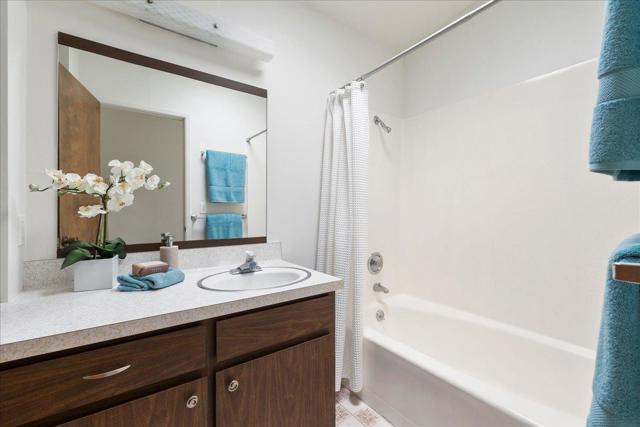 26388 Ginny Lane, Los Altos Hills CA: https://media.crmls.org/mediaz/2489b9f7-de52-469b-a641-c232eb863035.jpg