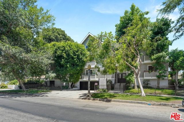 14455 Dickens Street photo 1