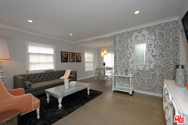 1728 El Cerrito Place 6 Hollywood, California StayTony is a pet-friendly, fashionable boutique apartment building that specializes in rentals for a period as short as one month. This fully furnished, spacious 1 Bedroom is the ultimate in stylish living. Unit includes designer furniture, three walk-in closets, tons of storage and cabinets, hardwood floors throughout and marble countertops. One parking space included. Unit includes and Landlord pays for the following: Gas, Electric, high speed wireless internet, plasma television and digital cable with 300 channels. StayTony is a half-block off of the world famous Hollywood Walk of Fame. Within a couple of blocks are the world famous Grauman's Chinese Theatre, the W Hotel, the Hollywood and Highland Center (the site of the Academy Awards), LA Fitness gym, and endless trendy restaurants, bars, nightclubs, and hotels.