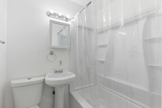 Detail Gallery Image 14 of 28 For 237 39 54th St, San Diego,  CA 92114 - – Beds | – Baths