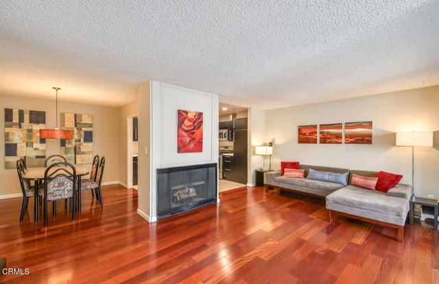 Detail Gallery Image 5 of 35 For 65 N Allen Ave #205,  Pasadena,  CA 91106 - 2 Beds | 2 Baths