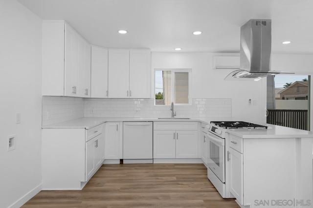 622 26 I Street, Chula Vista CA: https://media.crmls.org/mediaz/248c51fa-2c2e-45a5-916a-f5c3fca5454e.jpg