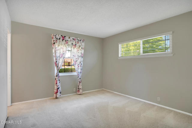 624 Montgomery Avenue, Ventura CA: https://media.crmls.org/mediaz/248c9318-95d5-40c9-899a-7194eb7acabc.jpg