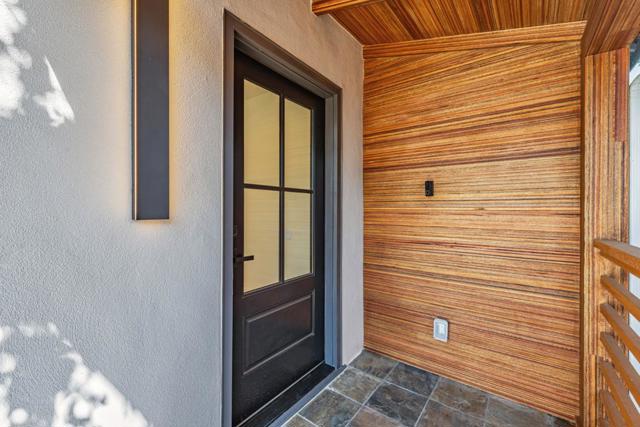 529 Hobart Avenue, San Mateo CA: https://media.crmls.org/mediaz/248cbbd4-597f-4956-93bb-6c0d275e0ccf.jpg