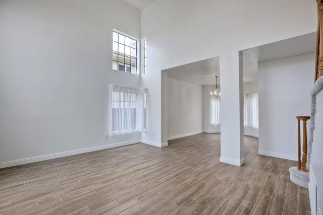 2091 Sequoia Crest, Vista CA: https://media.crmls.org/mediaz/248da23c-5c6a-46f6-9828-0ca50df4ae6b.jpg