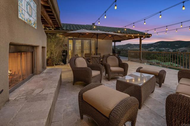18351 WOODS HILL, Ramona CA: https://media.crmls.org/mediaz/24914e59-38ff-4ab3-8048-b9aa7c3b3b96.jpg