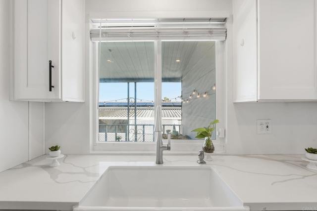 1195 La Moree, San Marcos CA: https://media.crmls.org/mediaz/2491c9c6-a608-4720-8726-daa00cb8b27b.jpg