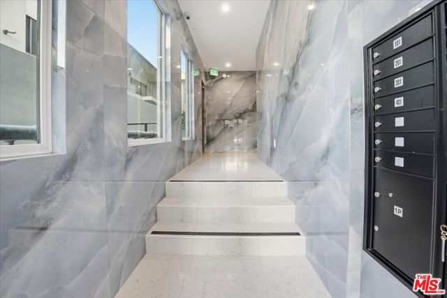 1820 Prosser Avenue, Los Angeles CA: https://media.crmls.org/mediaz/2492183f-b4f8-4bf9-9551-23ebb5978146.jpg