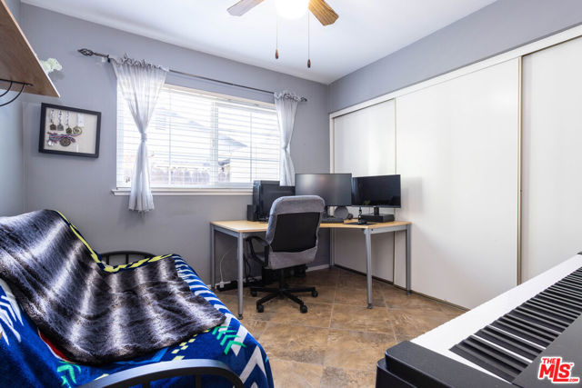 Bedroom #1