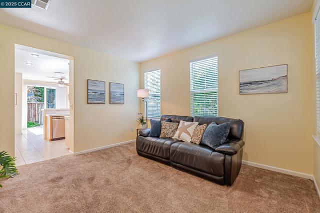 2 Corvina Ct, American Canyon CA: https://media.crmls.org/mediaz/2493cd74-8205-4f53-8cda-a09f504f6636.jpg