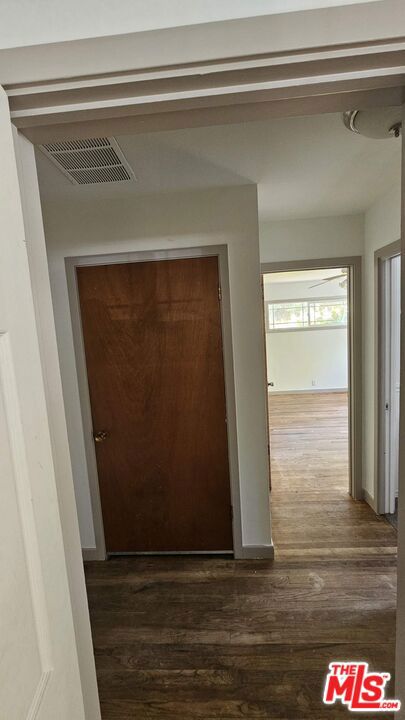 MLS #25562493 img 16