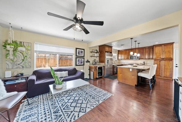 10263 Avenida Real, Lakeside CA: https://media.crmls.org/mediaz/249514c9-092a-488a-af56-7f654cd98d25.jpg