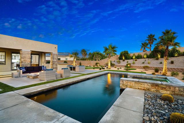 74425 Zeppelin Drive, Palm Desert CA: https://media.crmls.org/mediaz/2495336c-540b-4182-91d5-622001bef5b5.jpg