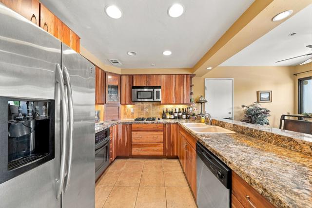 464 Village Square E, Palm Springs, CA 92262