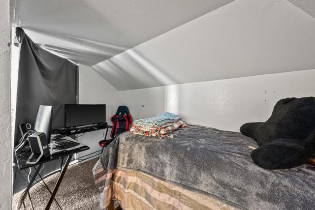 584585 Monterey Road, Morgan Hill CA: https://media.crmls.org/mediaz/24961c06-40d5-4134-a1e8-b1d6b86247af.jpg