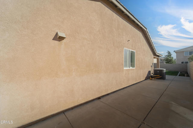 Detail Gallery Image 31 of 36 For 6134 Still Meadow Ln, Lancaster,  CA 93536 - 3 Beds | 2 Baths