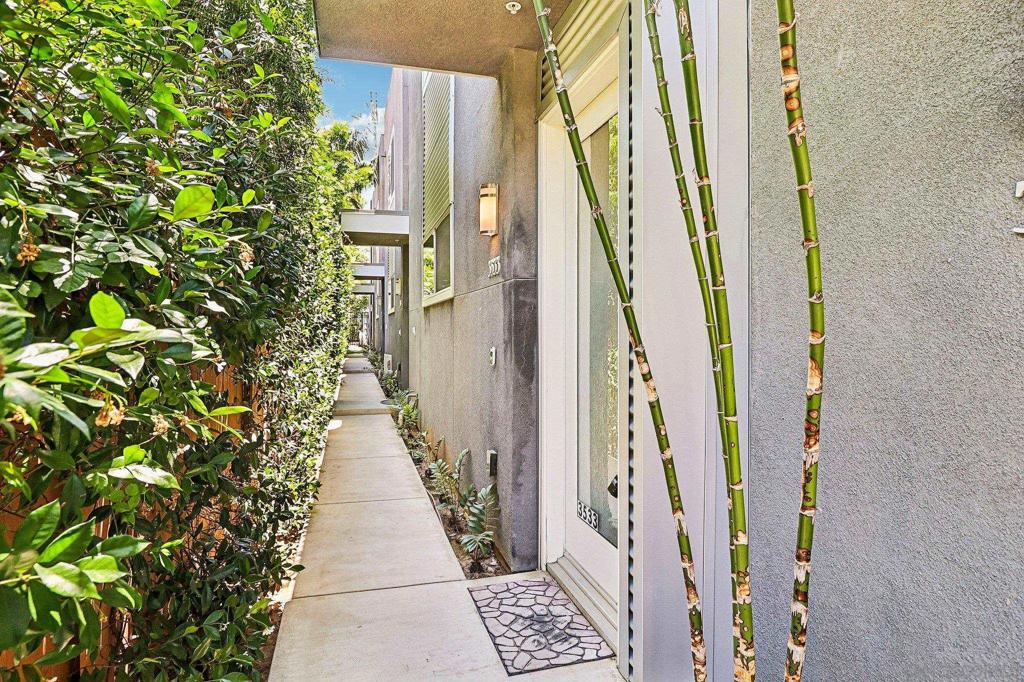 3533 3rd Ave - photo 5