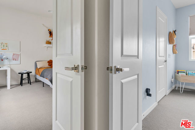 50 Fosco Street, Rancho Mission Viejo CA: https://media.crmls.org/mediaz/24971355-16ae-4c80-b1d6-08f62103e391.jpg