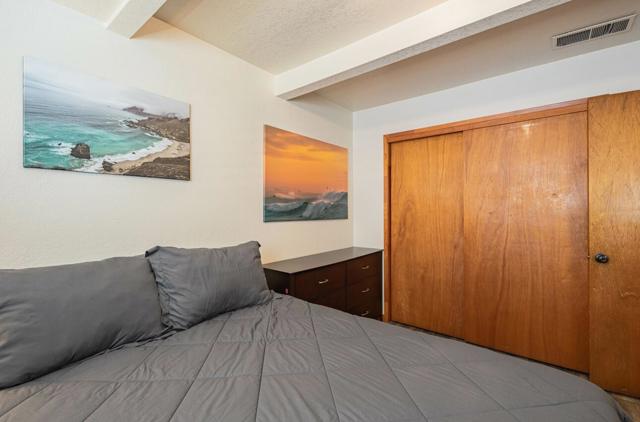 570572 Belden Street, Monterey CA: https://media.crmls.org/mediaz/2497c6d8-e4de-4f3d-bfcc-3dbb224cd69d.jpg