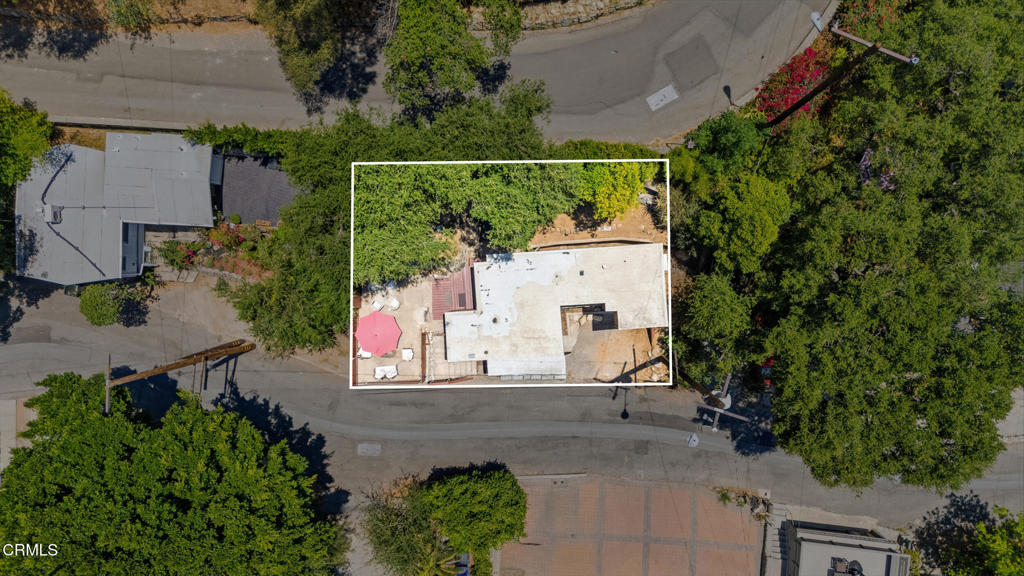 https://media.crmls.org/mediaz/2499089f-2a05-466d-9c38-ab7a32da1d3a.jpg?preset=X-Large