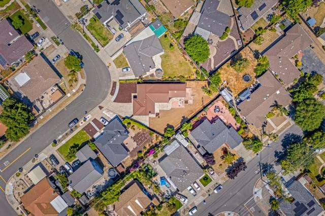 2733 Suisun Avenue, San Jose CA: https://media.crmls.org/mediaz/249a1e06-f801-422a-a9ba-bc90a4678c13.jpg