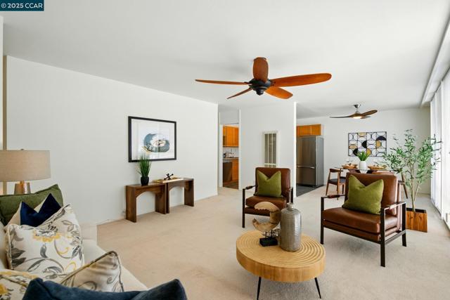 193 Montecito, Oakland CA: https://media.crmls.org/mediaz/249b2703-dfec-4ebe-b0a3-7b6b6fe62843.jpg