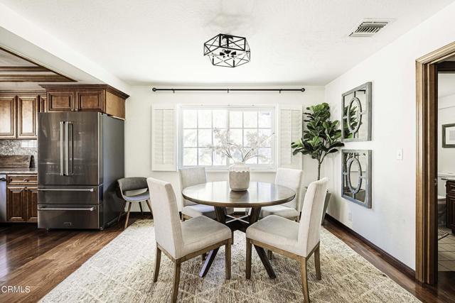 30 Genoa Street, Arcadia CA: https://media.crmls.org/mediaz/249c1983-0958-4709-8dcf-6ade3d8fc80a.jpg
