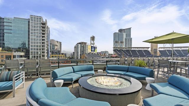 325 7Th Ave, San Diego CA: https://media.crmls.org/mediaz/249d570e-2cd2-4b2d-828a-ffb26a02c24b.jpg