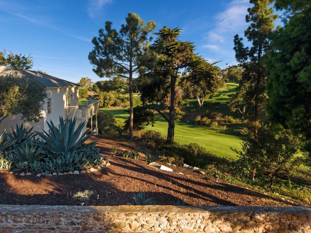 1402 Muirlands Drive - photo 16