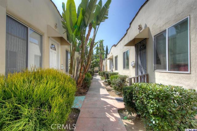 5436 Fountain Ave, Los Angeles, CA 90029