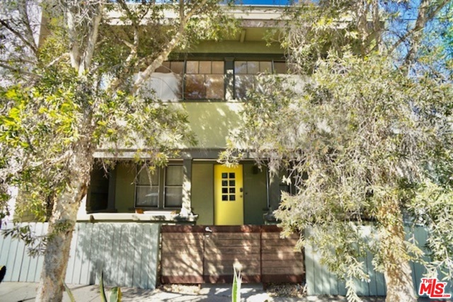 205 Horizon Avenue Venice, California Beautiful updated Craftsman 4-plex, two blocks from trendy Abbot Kinney Blvd & Venice Beach. This rare C-1 commercially zoned large lot runs from Horizon Ave to San Juan Ave - imagine the possibilities with TWO street fronts! Perfectly positioned on a quiet street yet easy walking to everything, the 2-story stately building on Horizon Ave opens to a private sun-drenched yard & detached double garage. Garage & yard have their own entry & street frontage on San Juan Ave. Upstairs units are flooded with natural light & feature Central Heating/AC. All 4-units enjoy large windows, tankless water heaters, hardwood floors & updated kitchen & bathrooms - ready to move in! This is a perfect owner-user or investment. The best of historical Venice with modern upgrades. 3 of 4 units delivered vacant at present, but !!!HURRY!!! if you are an Owner Occupier Buyer, as Current Owners will soon re-tenant these units. One downstairs unit Airbnbs, generating $4000/month +/-. Keep this blue chip Venice property as an income generator or create your private compound in the hub of Venice Beach, between Abbot Kinney & Main St, west of Lincoln.