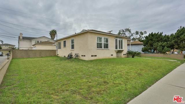 1134 23RD Street, Manhattan Beach, California 90266, 3 Bedrooms Bedrooms, ,1 BathroomBathrooms,Residential,Sold,23RD,17206056