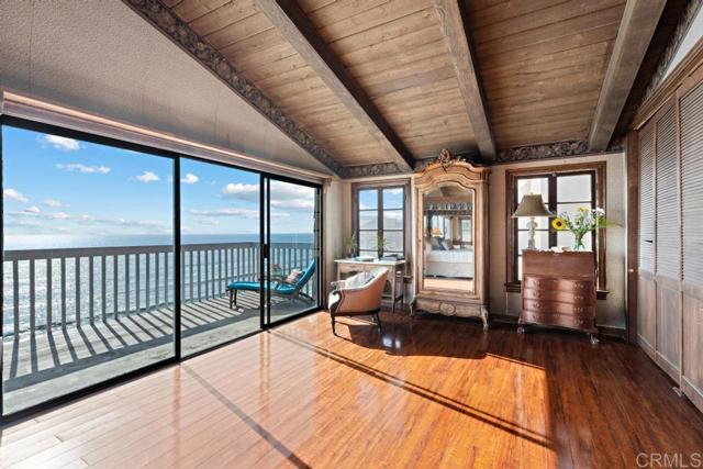 Detail Gallery Image 27 of 54 For 1048 Neptune Ave, Encinitas,  CA 92024 - 3 Beds | 3/1 Baths