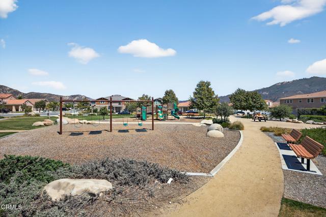 100 Main Street, Piru CA: https://media.crmls.org/mediaz/24a1e298-53e9-41d2-bcb6-207bf8e08795.jpg