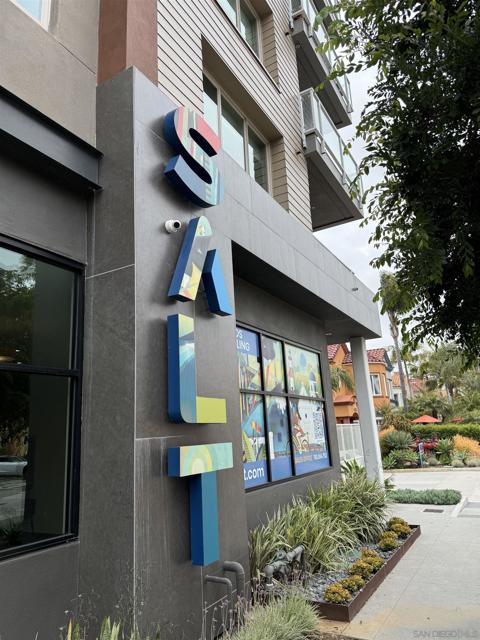 355 N Cleveland Street, Oceanside CA: https://media.crmls.org/mediaz/24a2c6a0-1d71-4cbd-a3fe-44fb17238610.jpg
