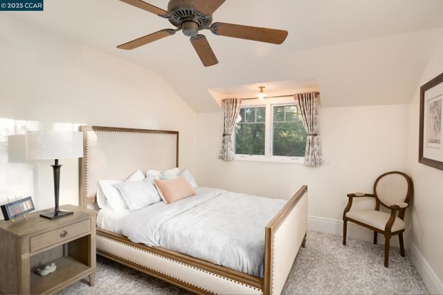 120 El Centro, Diablo CA: https://media.crmls.org/mediaz/24a3217c-4b53-4f03-9723-b2f836061e49.jpg