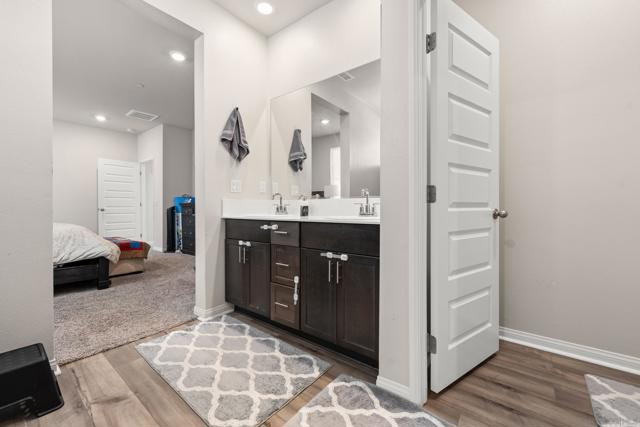 13305 Cultivate Ct, Valley Center CA: https://media.crmls.org/mediaz/24a66d6f-fc5d-4f1e-8347-70c9dee9cb53.jpg