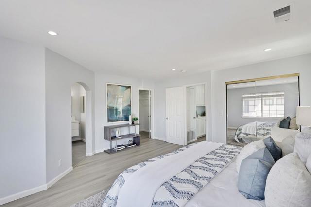 2153 Esperanca Avenue, Santa Clara CA: https://media.crmls.org/mediaz/24a767aa-990c-4e32-8338-9125f487336f.jpg